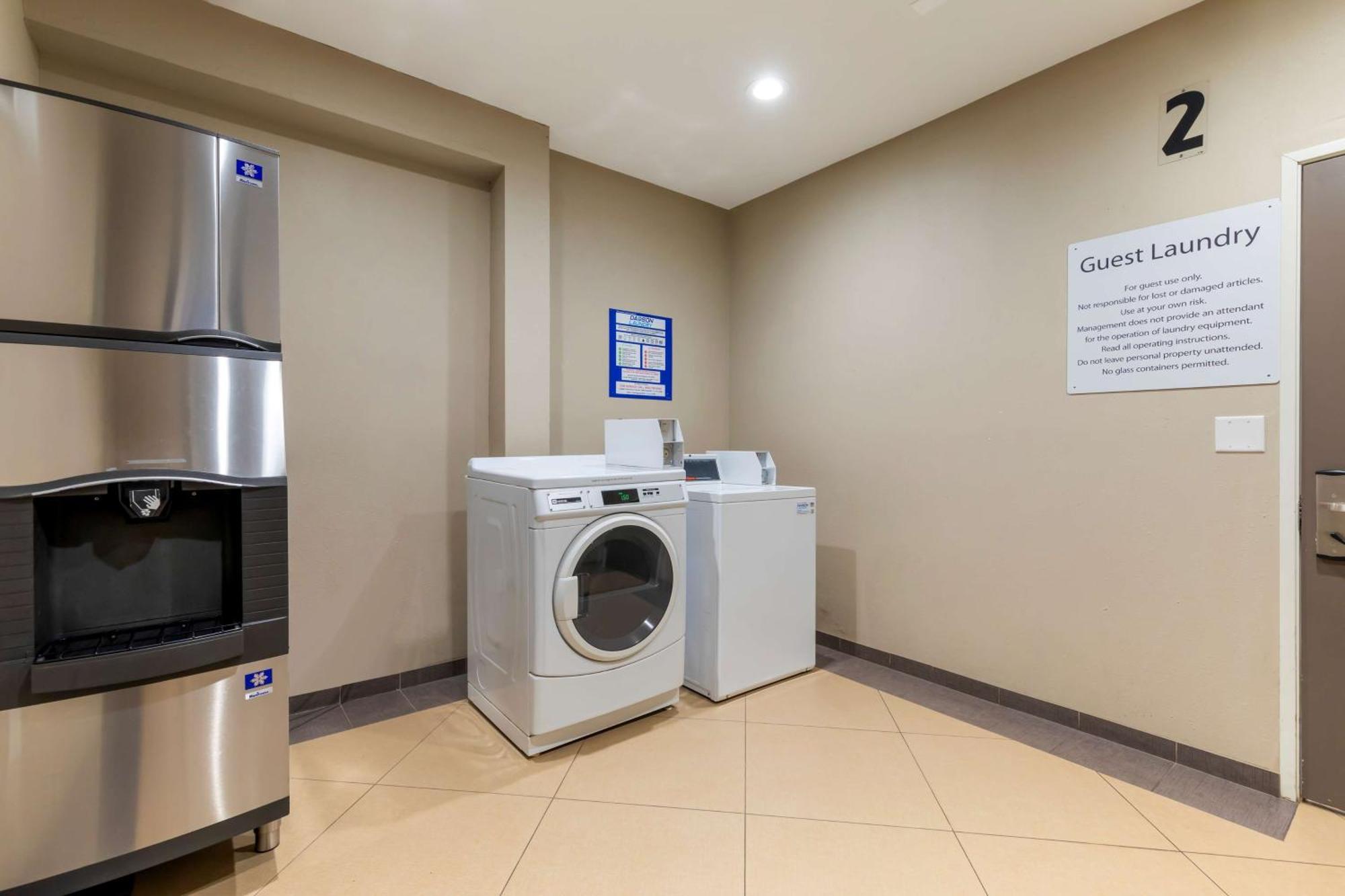 ベストウェスタン プラス ワスコ イン アンド スイーツ Wasco エクステリア 写真